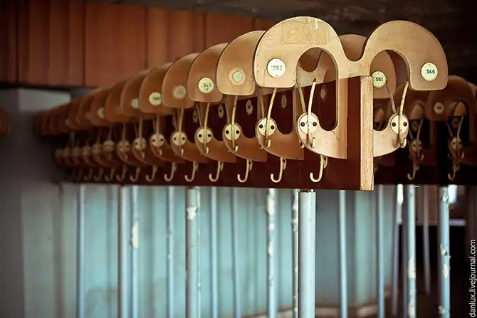 Заброшенный цирк в Кишиневе