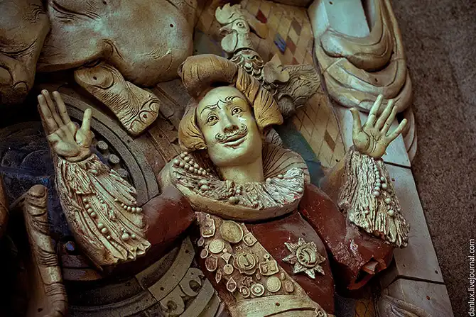 Заброшенный цирк в Кишиневе