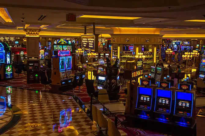 Прогулка по безлюдному Лас-Вегасу