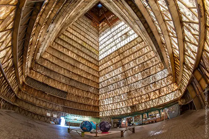 Как выглядит одно из самых странных подмосковных сооружений