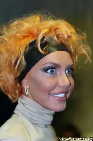 маша малиновская милая девушка...