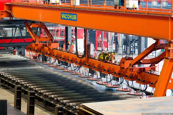 Экскурсия по трубоэлектросварочному цеху Челябинского трубопрокатного завода