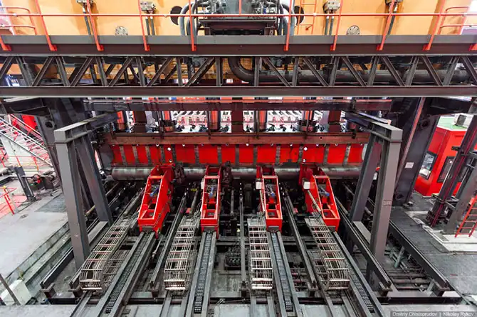 Экскурсия по трубоэлектросварочному цеху Челябинского трубопрокатного завода