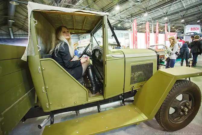 Экскурсия на выставку «Олдтаймер-Галерея»