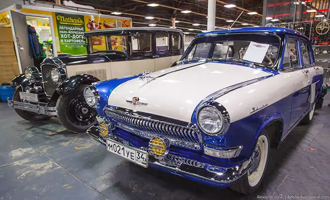 Экскурсия на выставку «Олдтаймер-Галерея»