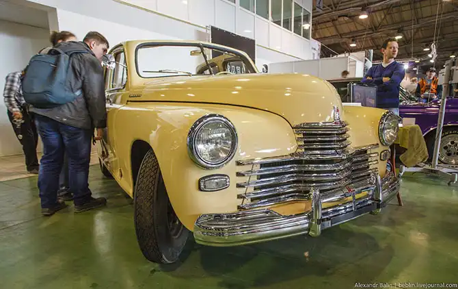 Экскурсия на выставку «Олдтаймер-Галерея»