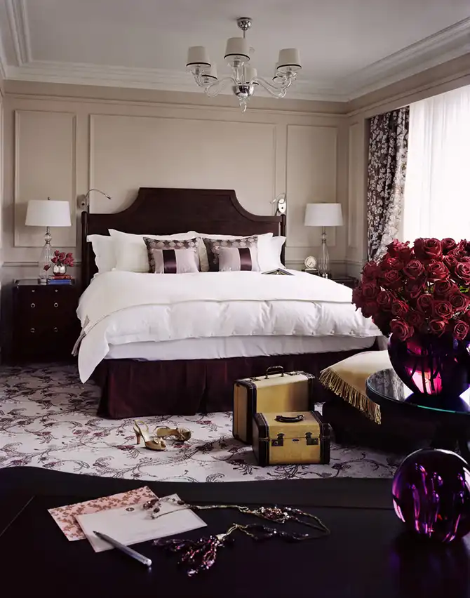 По следам знаменитых женщин мира