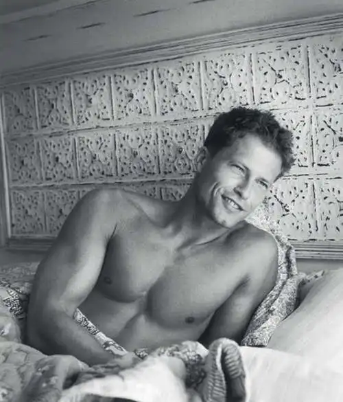 Знаменитые мужчины до 10 утра