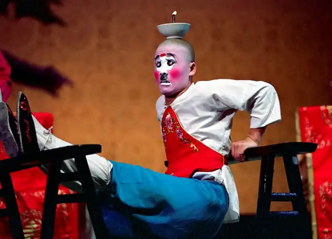 Цвет и сложность китайской оперы