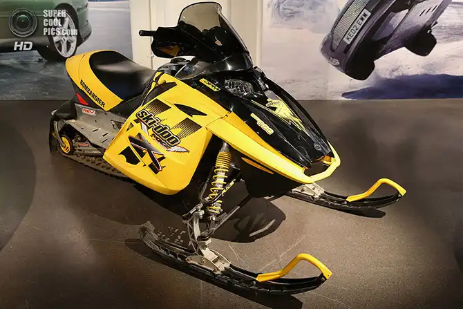 Автомобили агента 007