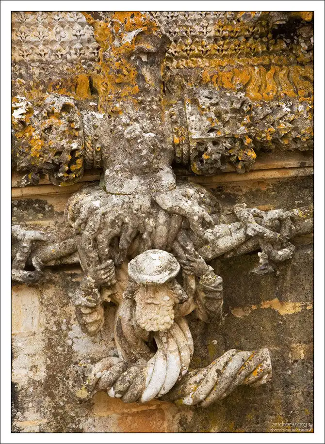 Экскурсия по замку тамплиеров в Португалии