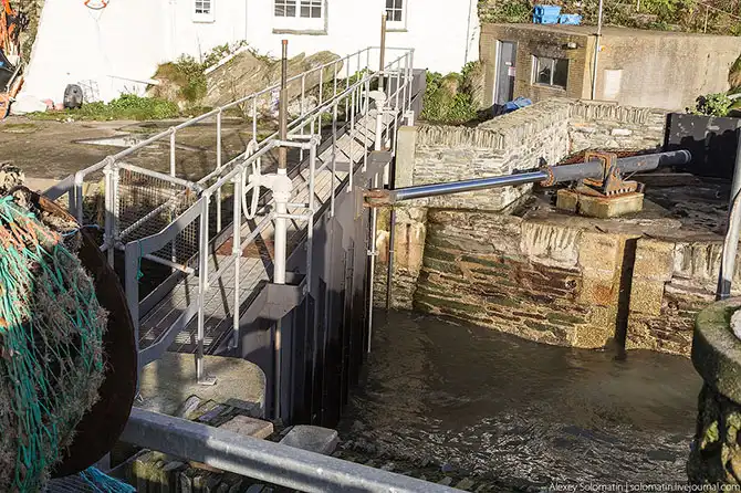 Прогулка по рыбацкой деревне Polperro на юге Великобритании