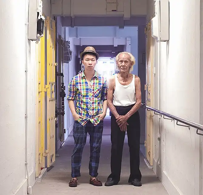 Одеты не по возрасту