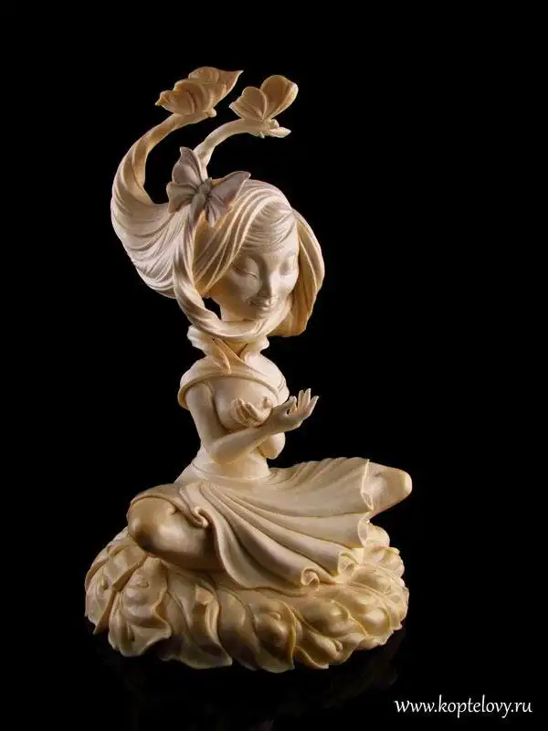 Александр и Елена Коптеловы – мастера резьбы по кости