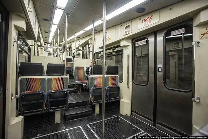 Как устроено самое маленькое метро в мире