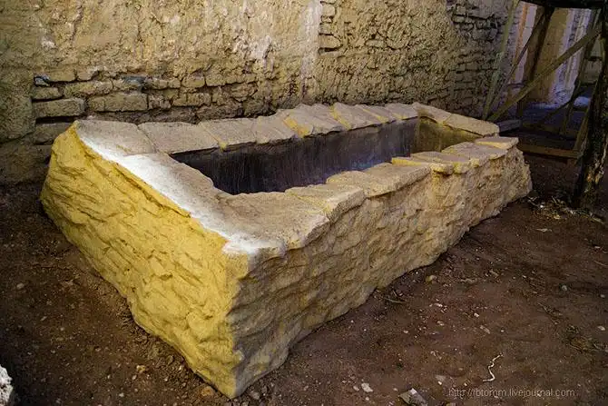 Бутафорский Голливуд и козы на деревьях