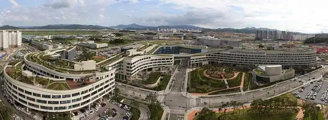 13 необычных современных правительственных зданий мира