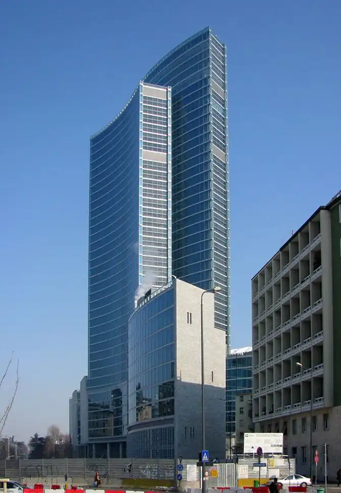 13 необычных современных правительственных зданий мира