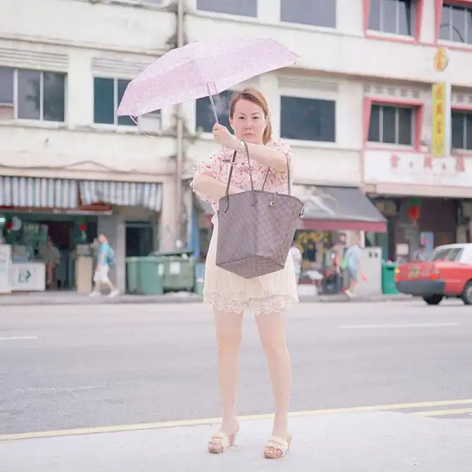 Прогулка по спальным районам самого яркого города Азии