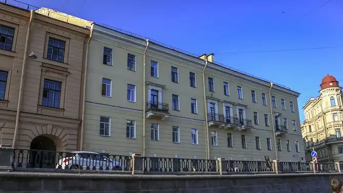 Прогулка по каналам и рекам Петербурга