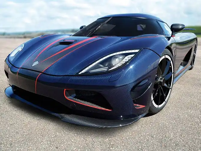 10 самых быстрых авто в мире