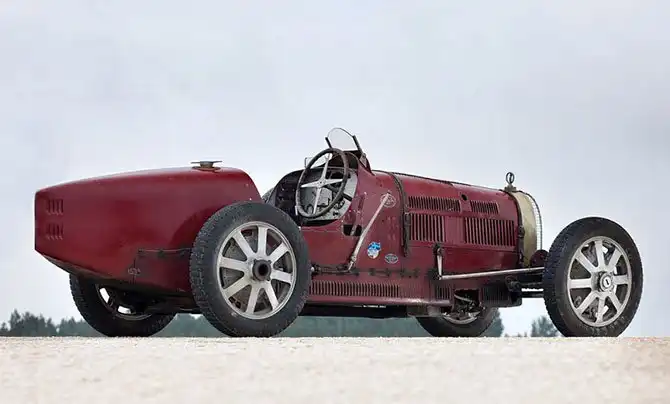 Самые интересные лоты автоаукциона в Монако