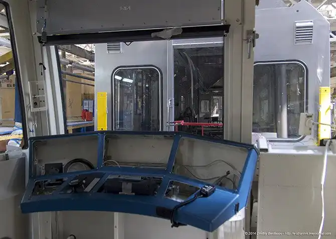 Как делают метровагон