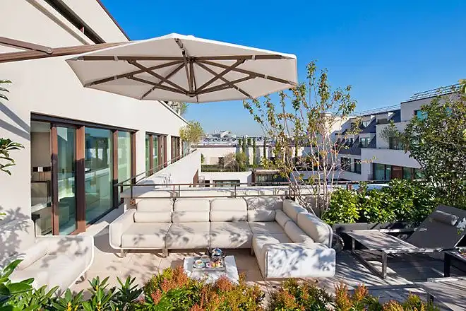 Отель-дворец в самом сердце Парижа