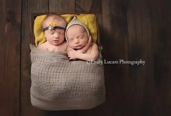 Малыши, которые проспали свою первую фотосессию