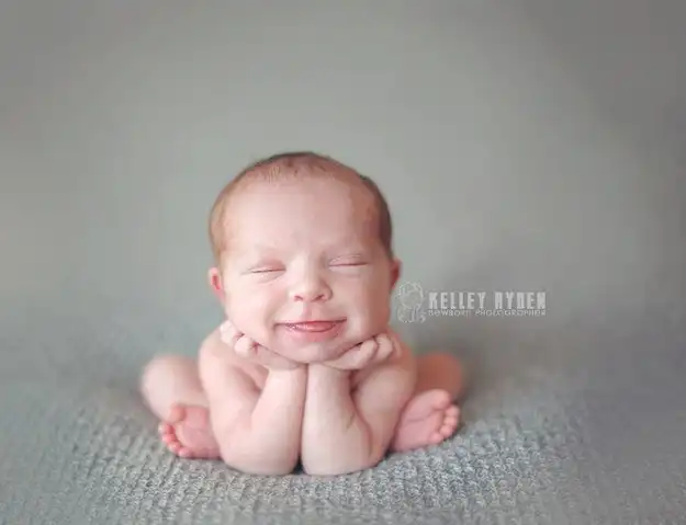 Малыши, которые проспали свою первую фотосессию