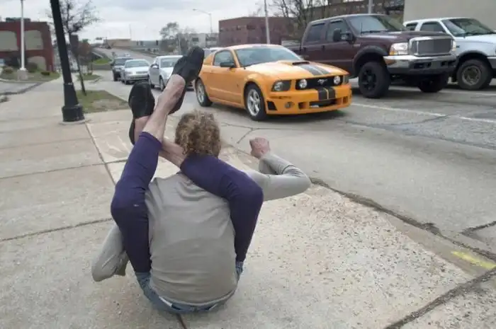 Бывшая модель Playboy стала нищей