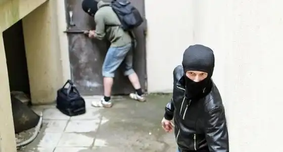 Нападение на инкассаторов в Томске 29.06.2014