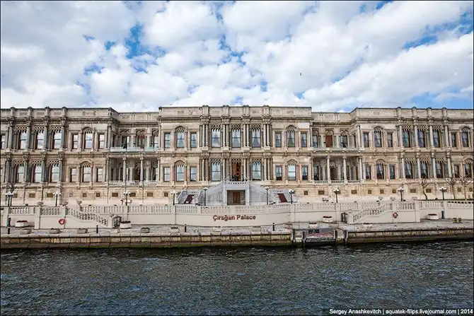 Паутина времен на берегах Босфора