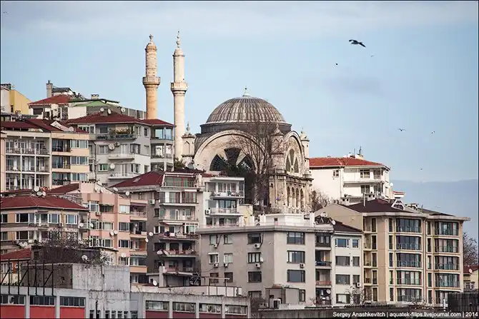 Паутина времен на берегах Босфора