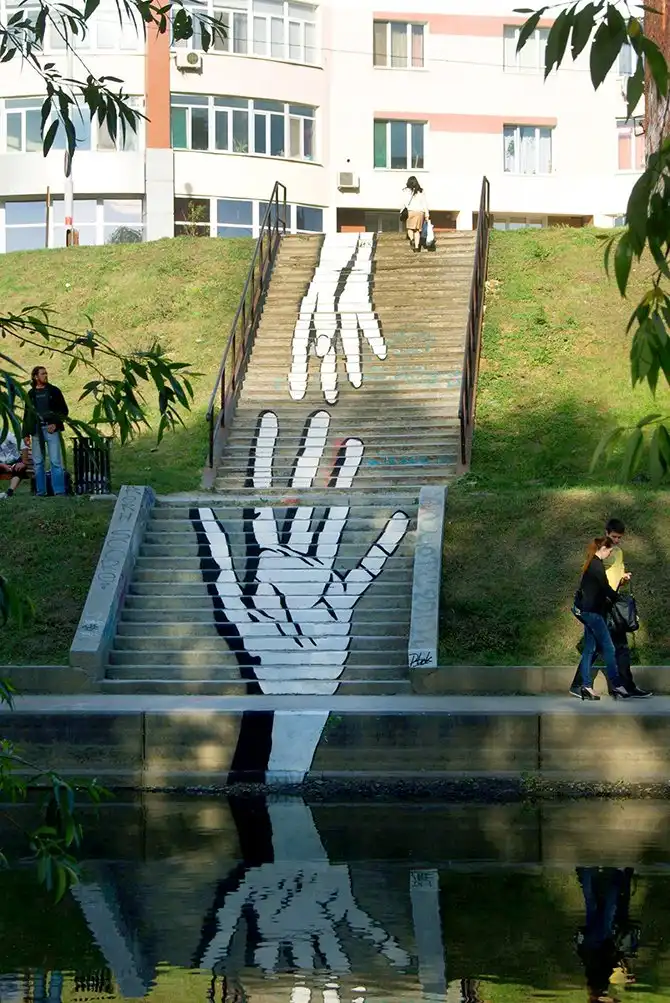 Лучший стрит-арт июня 2014