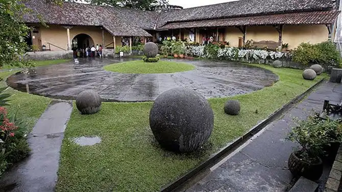 20 самых загадочных объектов мира