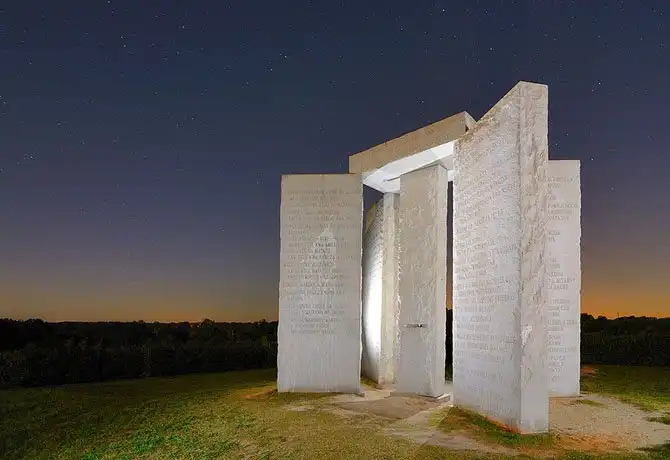 20 самых загадочных объектов мира