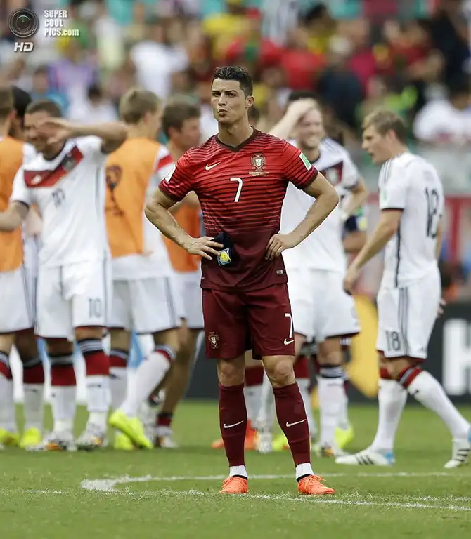 10 самых сексуальных футболистов ЧМ-2014