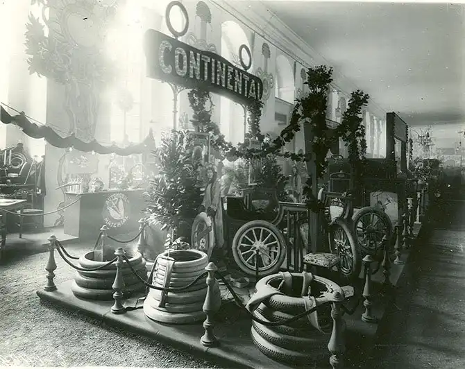 Первая Международная Автомобильная Выставка