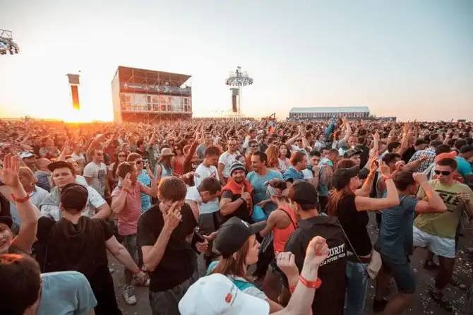 Как устроен фестиваль Alfa Future People-2014