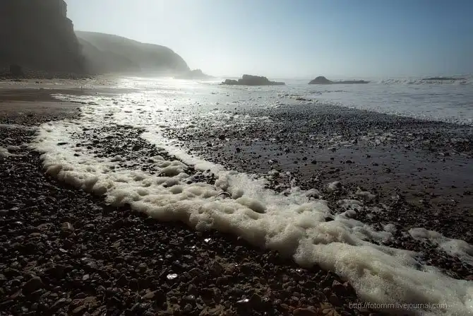 Удивительные глиняно-песчаные арки в Марокко