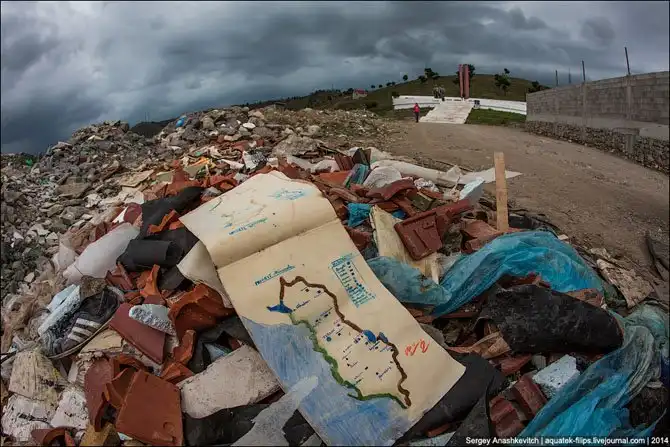 Город трущоб и одной приличной улицы