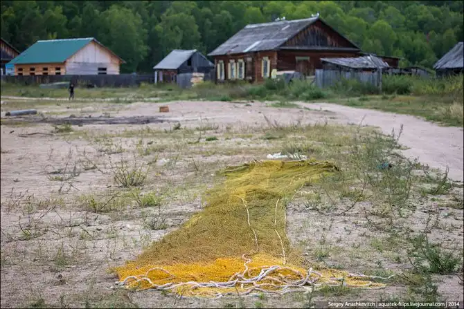 Контрасты байкальской жизни