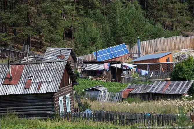 Контрасты байкальской жизни