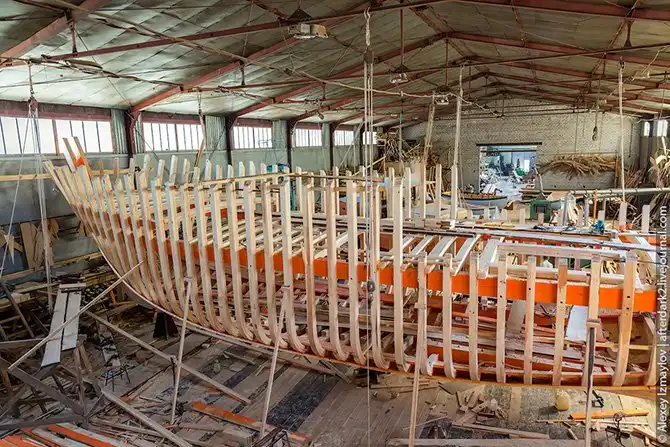 Экскурсия на верфь деревянного судостроения