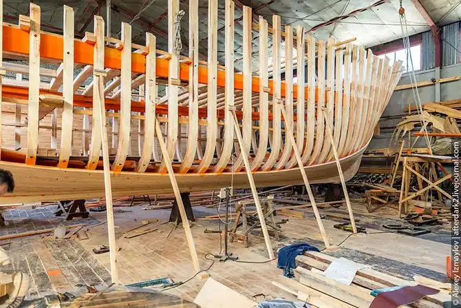 Экскурсия на верфь деревянного судостроения