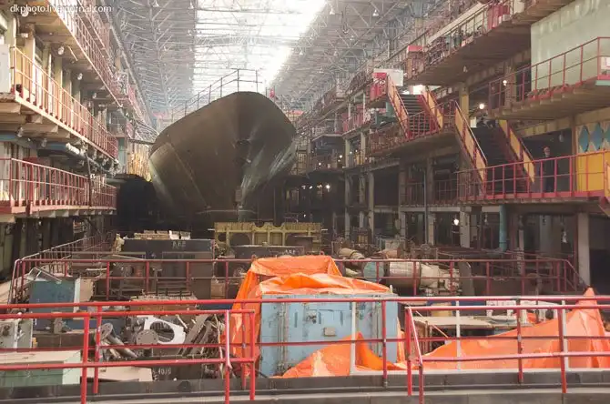 Как строят военные корабли