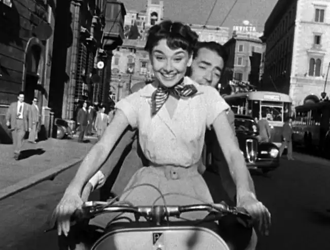 16 вдохновляющих фильмов о путешествиях