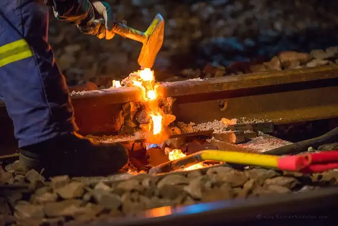 Как проходит ночь в Хельсинском метро