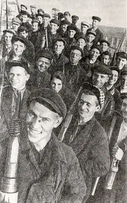 Стахановцы: погоня за длинным рублём